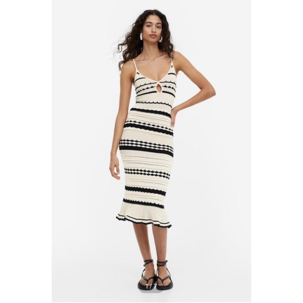 Forever 21 Black and Cream Striped Midi Dress
